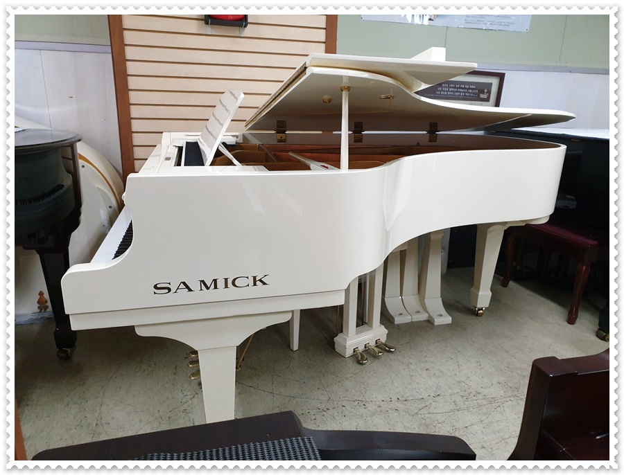 3d7aef0c0b48cee0d95757efbabd5b20_1542873751_8848.jpg 3d7aef0c0b48cee0d95757efbabd5b20_1542873