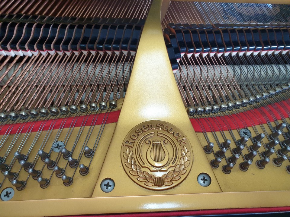 8e7b30e67af16b37d41ec1b3ae9a213d_1570244