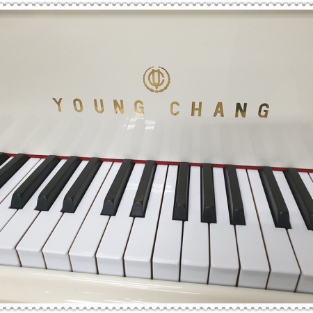 중고 영창 그랜드피아노  아이보리 만나다.