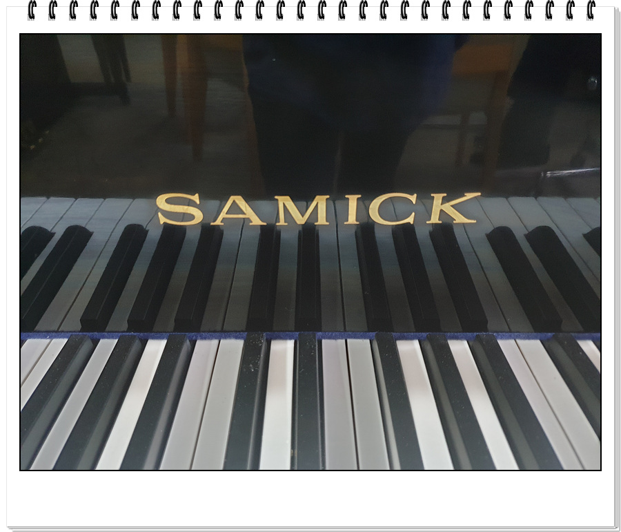 a9bcf504d1fbff4b3443a8f3ff2cbd12_1633165