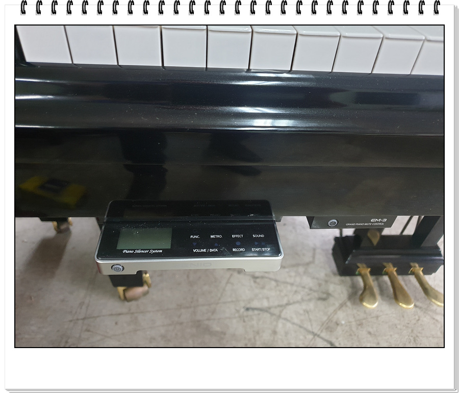 a9bcf504d1fbff4b3443a8f3ff2cbd12_1633165