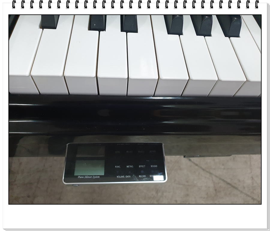 a9bcf504d1fbff4b3443a8f3ff2cbd12_1633165