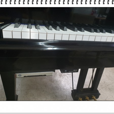 사일런트 그랜드피아노 만나보세요