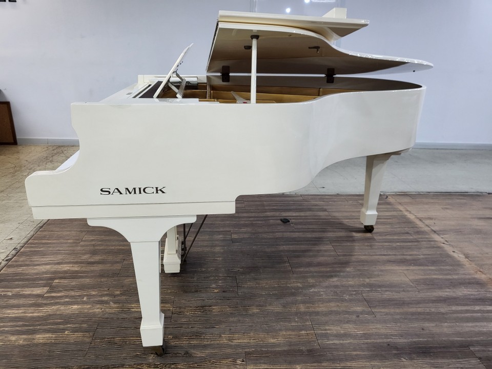 d7b10e6aa544dbf22722af726e0c7f3d_1699766