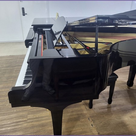 중고그랜드피아노 야마하 음색을 전하다.