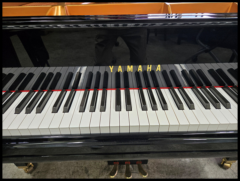 8b17a4b7f0c49e17bad56be9edf59ec0_1759630085_3877.jpg 8b17a4b7f0c49e17bad56be9edf59ec0_1759630