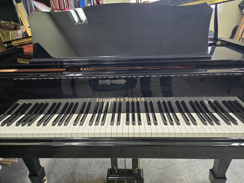 7150f7440b5d2bc42a2c933609a60b9e_1762429