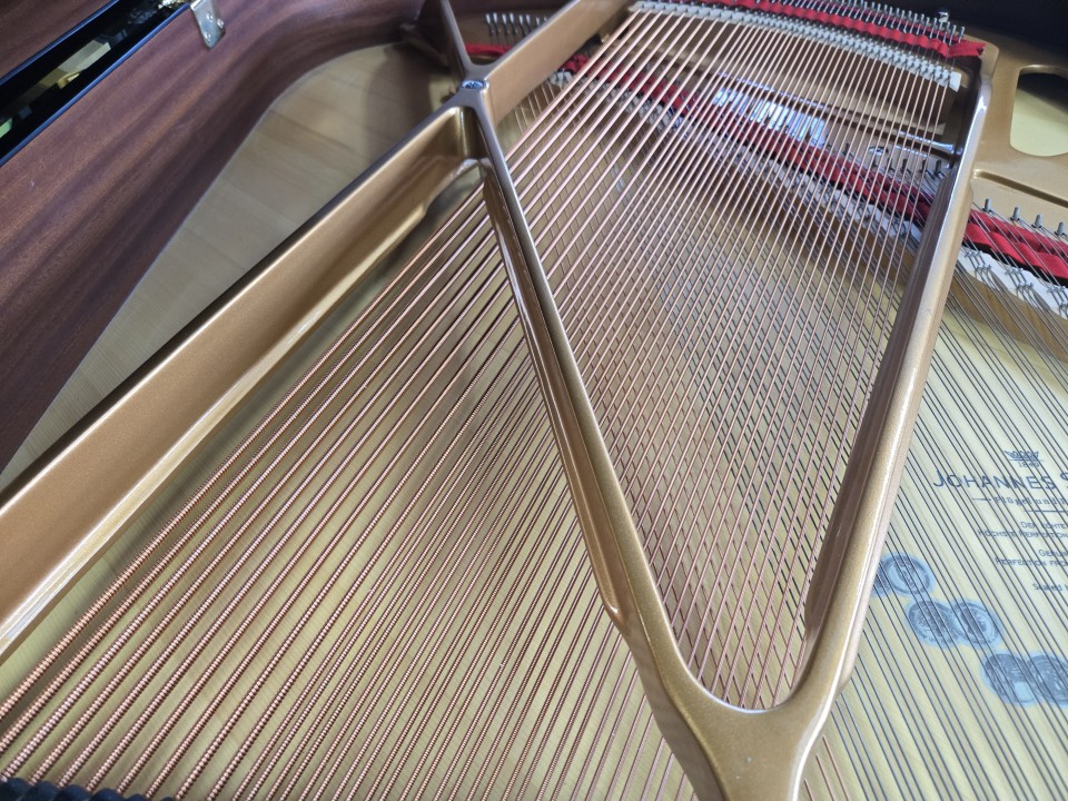 7150f7440b5d2bc42a2c933609a60b9e_1762429